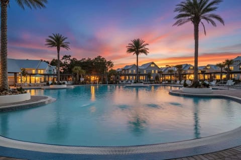 Resort Style Pool
