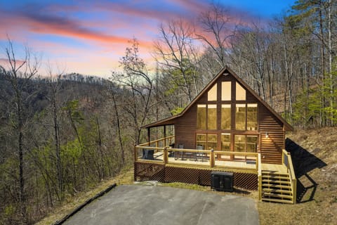 The perfect retreat for your Smoky Mountain getaway