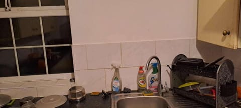 House | Private kitchen | Fridge, microwave, oven, stovetop