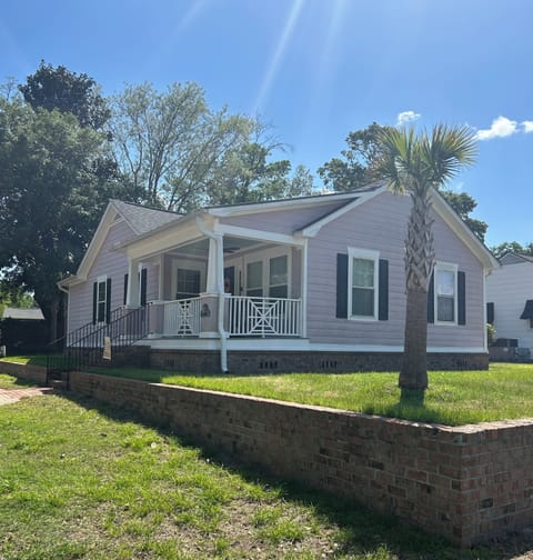 “Bess” in North Charleston 

