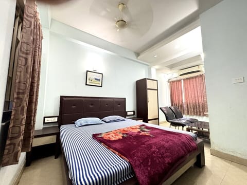 Deluxe Double Room | Free WiFi, bed sheets