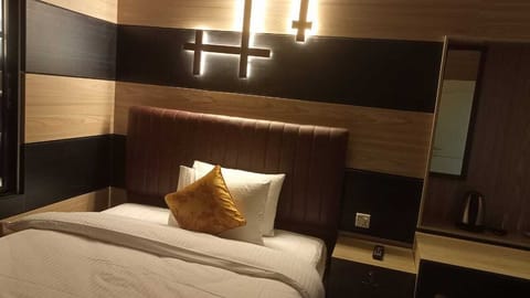 Superior Suite, City View | In-room safe, desk, laptop workspace, free WiFi