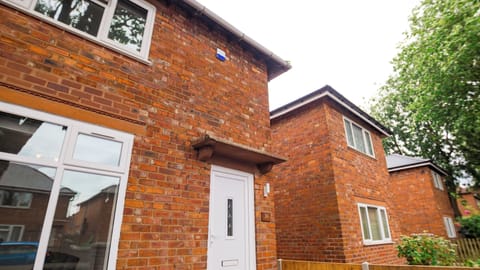 House | Exterior detail