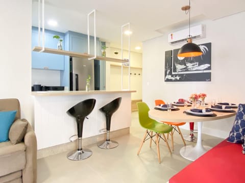 Apartment | Dining