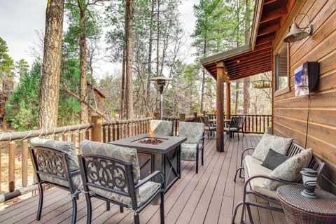 Show Low Vacation Rental | 3BR | 2BA | 1,912 Sq Ft | Stairs Required