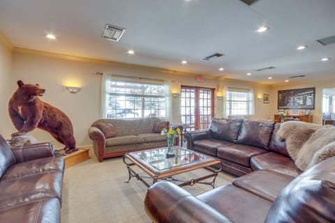 Emigrant Vacation Rental | 3BR | 6BA (3 Half, 3 Full) | Step-Free Access