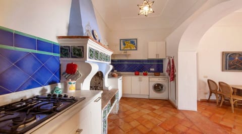 Autumn, Kitchen, Spring, Summer