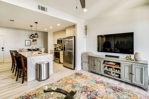 Apartment (1 Bedroom) | Interior