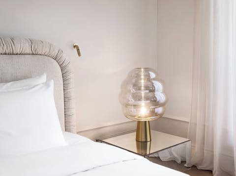 Premium bedding, minibar, in-room safe, blackout drapes