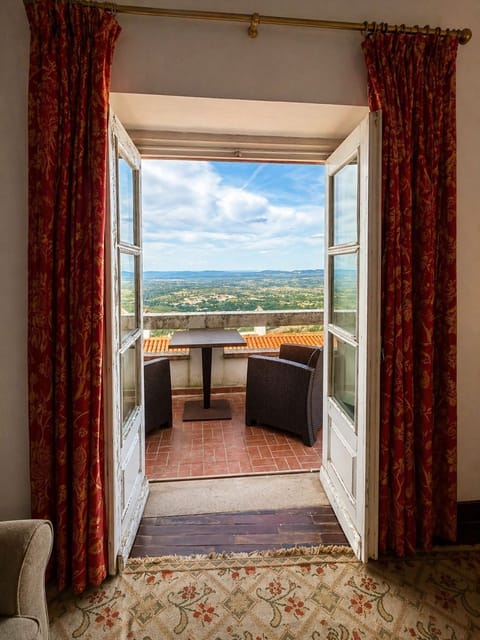 Superior Suite with balcony | Mountain view
