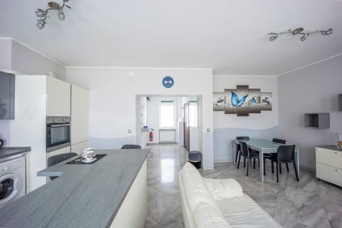 32-inch flat-screen TV with cable channels