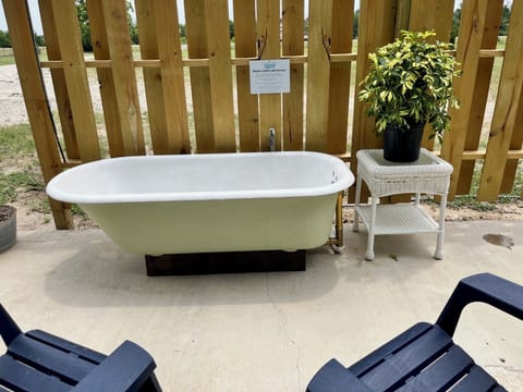 Tap water Cowboy Tub

