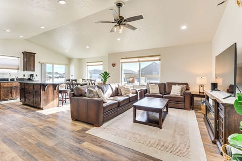 Dillon Vacation Rental | 3BR | 2BA | 1,467 Sq Ft | 1 Step to Enter