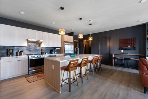 Fully Equipped Kitchen with Island Seating