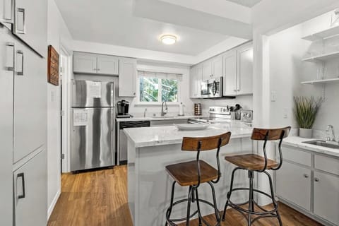 Fully Modernized Kitchen