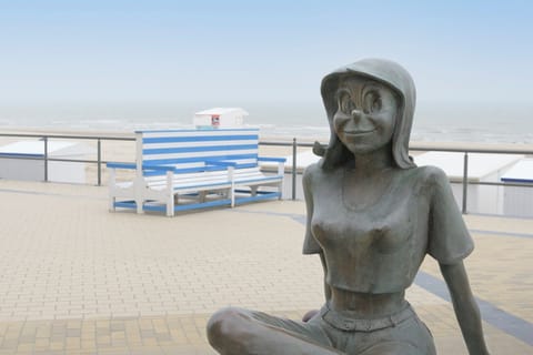 Surroundings [summer] (1-5 km)