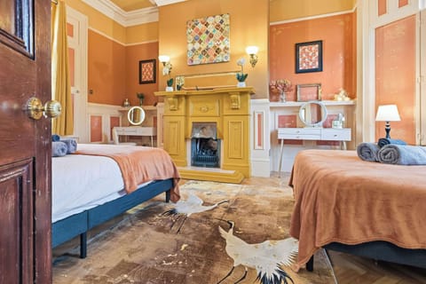 Room 1