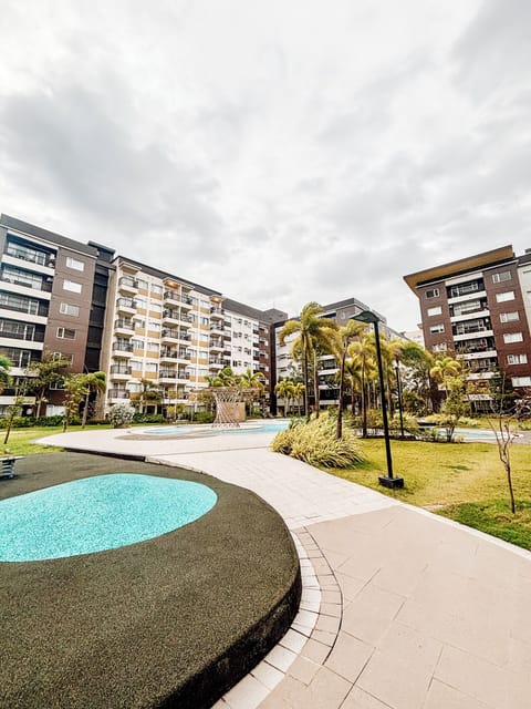 Studio, 1 Bedroom | Property grounds