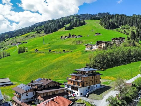 Building, House, Landscape, Rural Area, Home, Hill, Highland, Roof, Hill Station, Residential Area