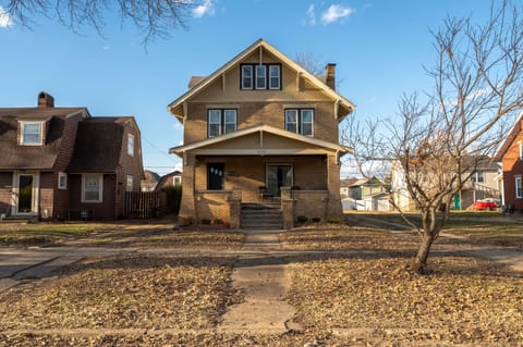 Front of walking down sidewalk from 1st Avenue.