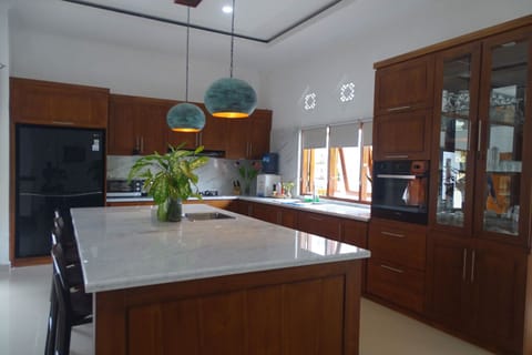Main Kitchen