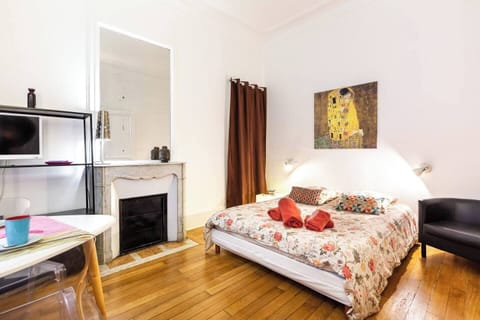 7a9b86cb-d1f1-4266-8fca-cf41c78adf87