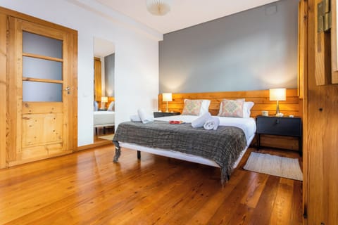 Apartment, 2 Bedrooms, Non Smoking | 2 bedrooms, iron/ironing board, free WiFi