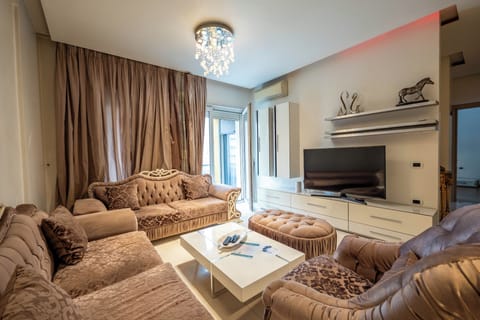 Apartment, 2 Bedrooms, Balcony | Living room | 42-inch flat-screen TV with satellite channels