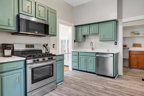 Kitchen fully equipped with essentials