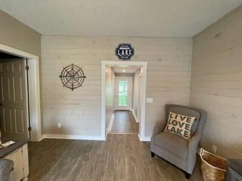 Living Room / Lounge
