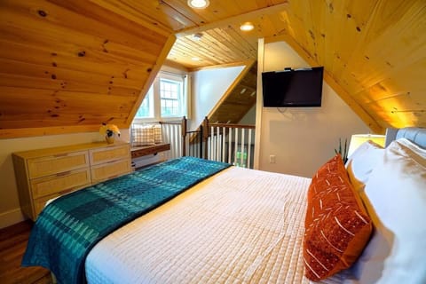 *Hominy Valley Cottage! House in Upper Hominy