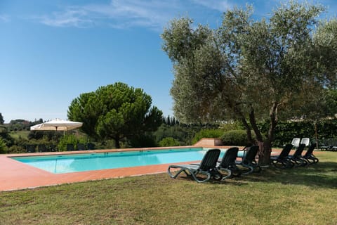 Autumn, Building Exterior, Garden, Pool, Spring, Summer, Winter
