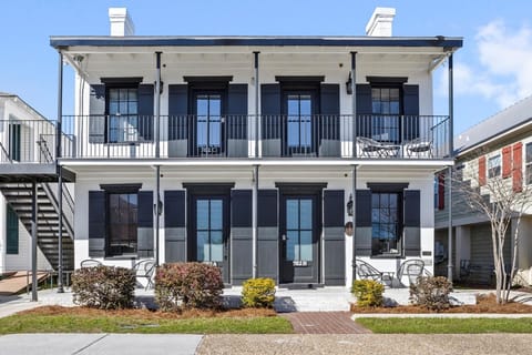 The Vivian Suite is on the ground floor of Old Spanish House. Built around 1845, it's one of the oldest buildings in Biloxi--fully renovated and updated but with all its historical charm intact.