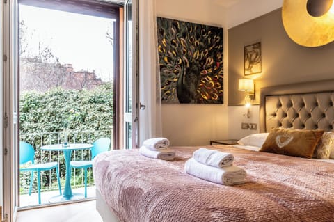 2 bedrooms, iron/ironing board, free WiFi
