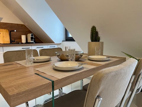 Auch dieser Bereich verfügt über angenehmes Tageslicht.