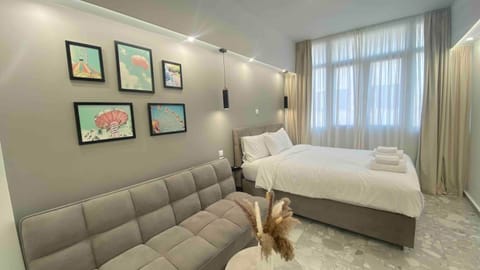 House, Smoking | 1 bedroom, desk