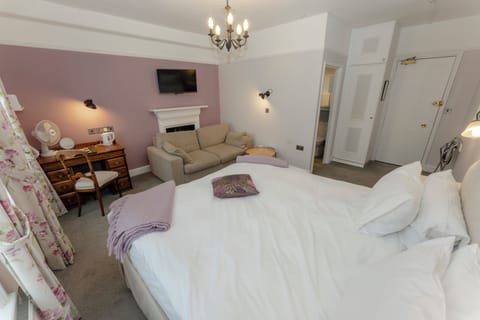 Classic Double Room | Desk, free WiFi