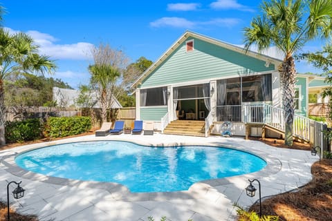 Private Pool Paradise!