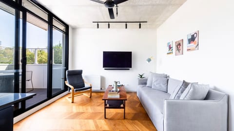 Bright modern living space perfect for relaxing or entertaining.