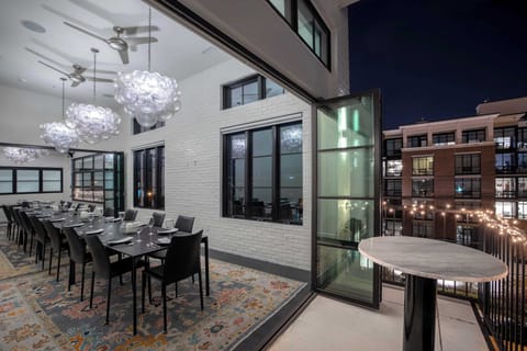 Studio (4 Bedrooms) | Interior