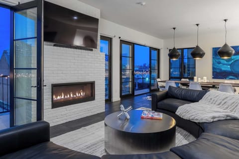 Studio (6 Bedrooms) | Interior