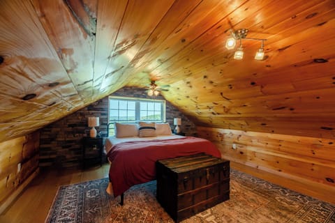 Magical all-wood king bedroom & semi-attached 1/2 bath w/view of horizon
