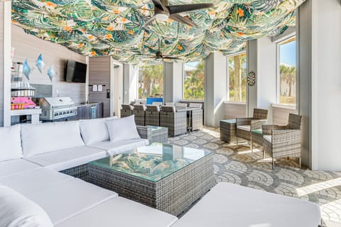 House (5 Bedrooms) | Interior