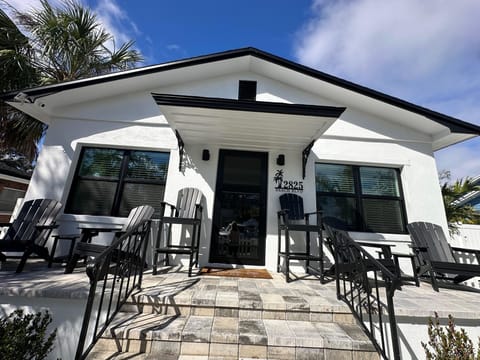 View of front of house in Downtown Gulfport
