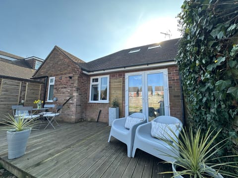 House | Outdoor dining