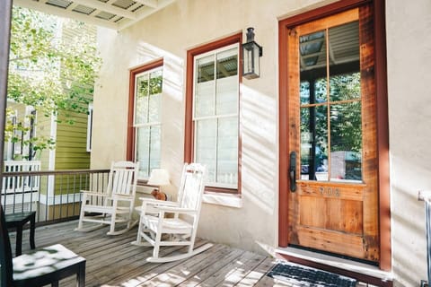 Enjoy your coffee and cocktails on the porch