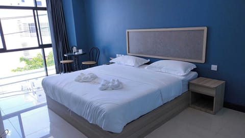 Standard Studio, City View | Free WiFi