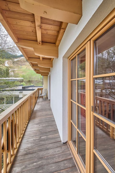 Comfort Apartment, 2 Bedrooms, Mountain View | Balcony