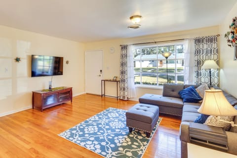 Tallahassee Vacation Rental | 3BR | 2BA | 1,215 Sq Ft | 4 Steps to Enter