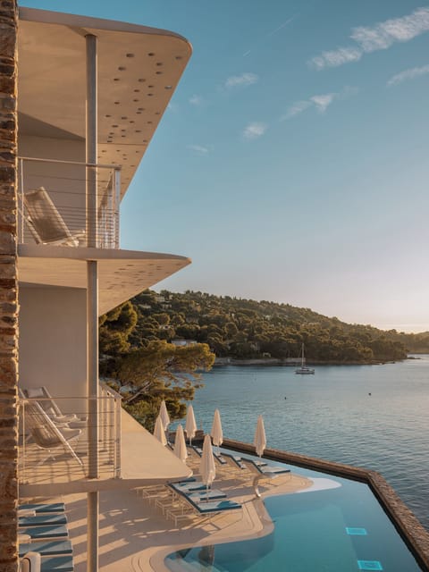 Indoor pool, outdoor pool, sun loungers